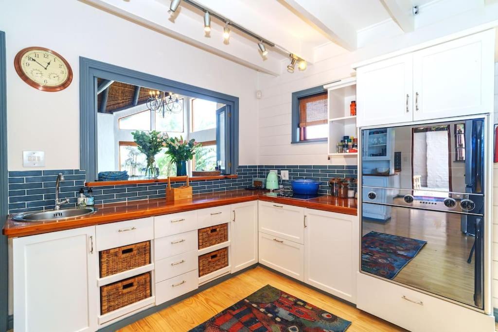 Stunning Glencairn Close To * Cape Town
